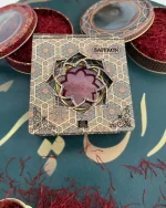 پک هدیه چوبی زعفران سوپر نگین یک گرمی - تصویر 4